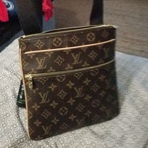 Side purse